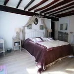 Chic Et Charme Bed & Breakfast