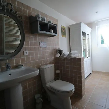 Chic Et Charme Suzay