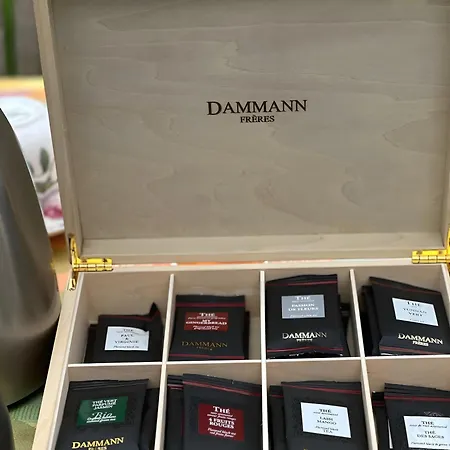 Bed & Breakfast Chic Et Charme Suzay