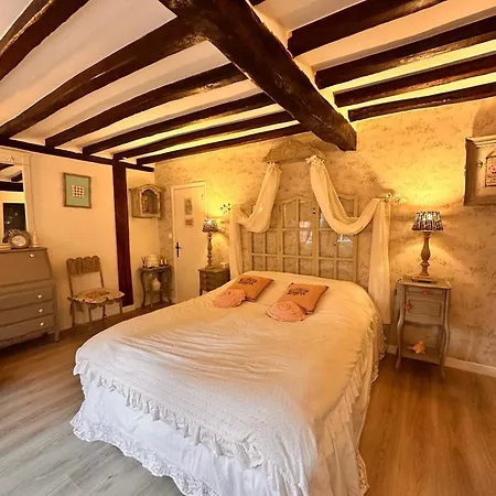 Chic Et Charme Bed & Breakfast